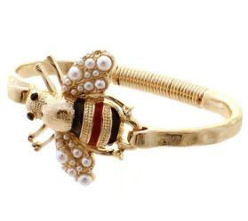 Pearl Bee Metal Bracelet